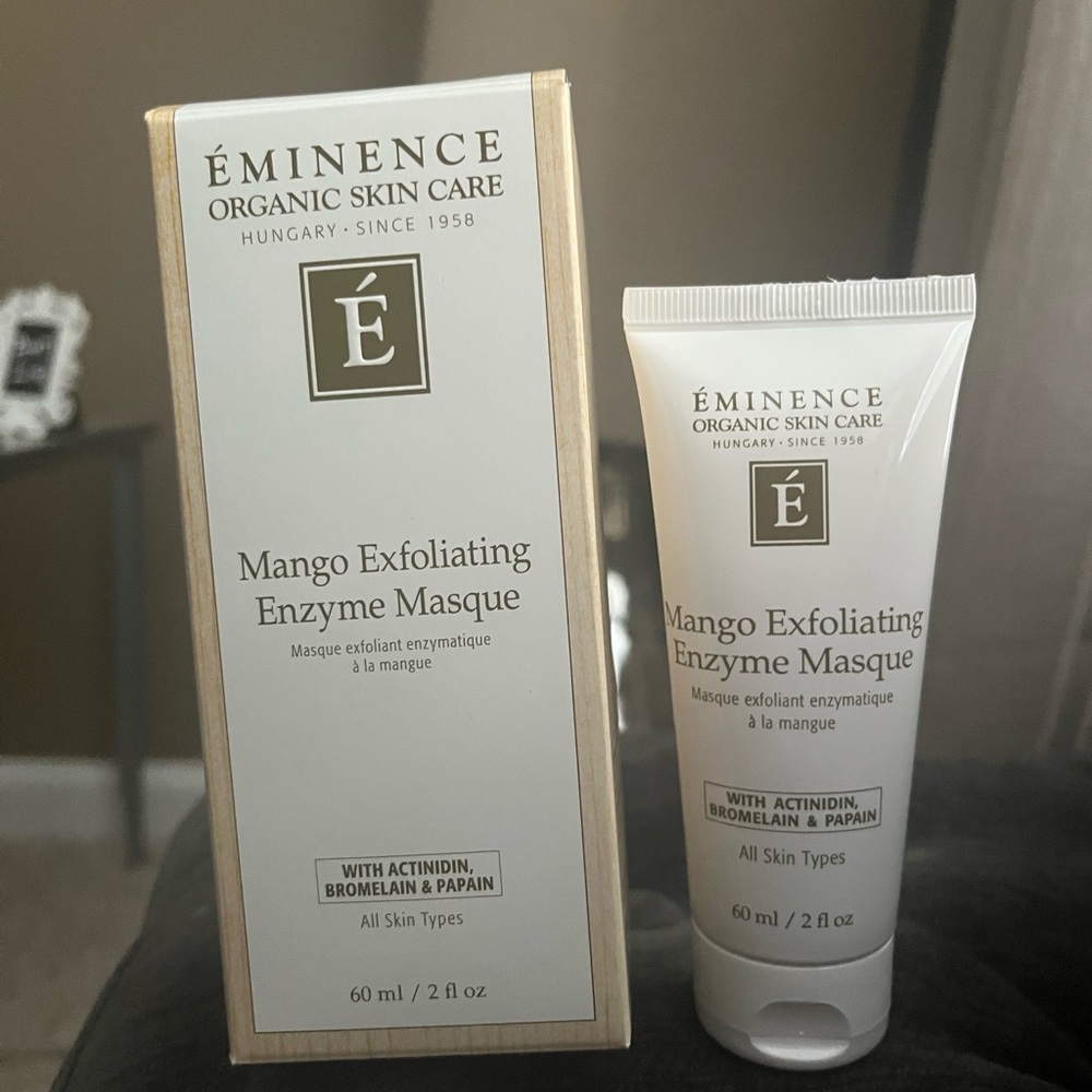 Éminence Mango Exfoliating Enzyme Masque